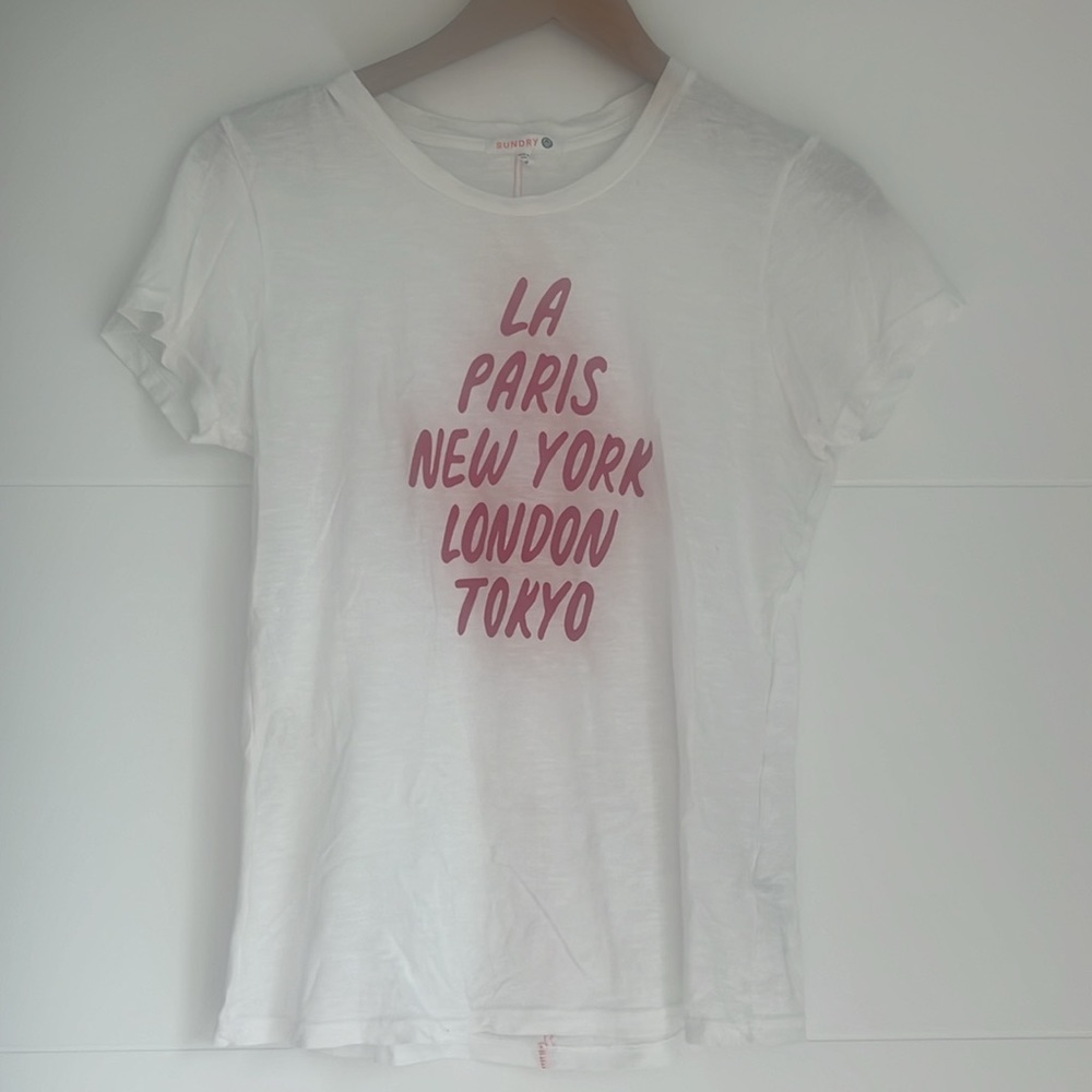 Sundry white T-shirt size 0